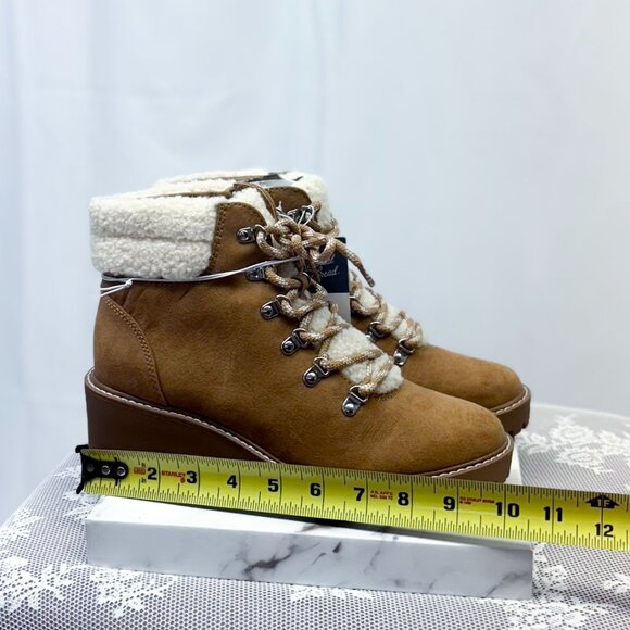 Universal Thread Women's Leah Sherpa Hiker Boots NWT chunky - Picture 8 of 10